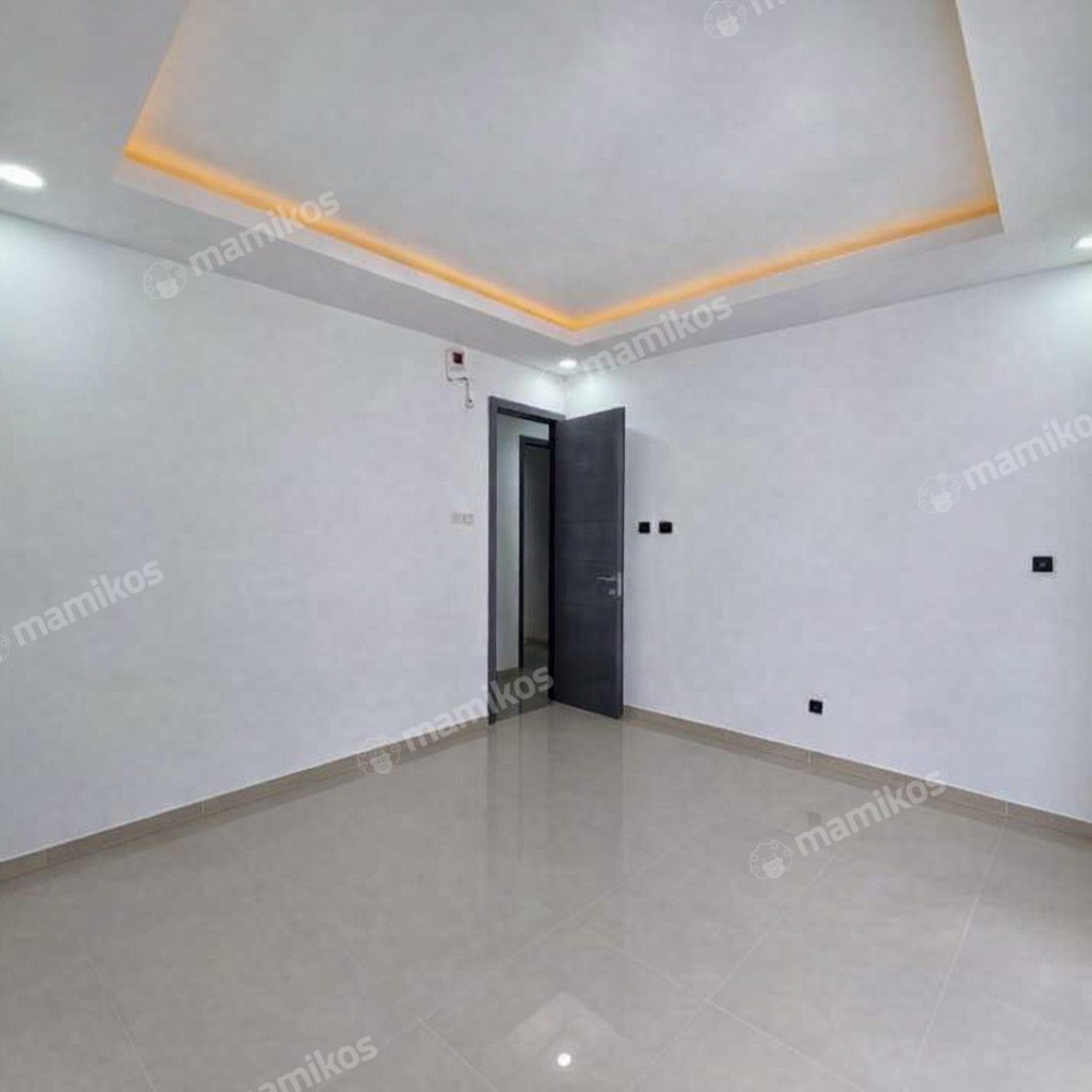 Rumah Sertifikat SHM 4 Kamar Tidur 3 Kamar Mandi Citra Garden Jakarta Barat - Photo 3