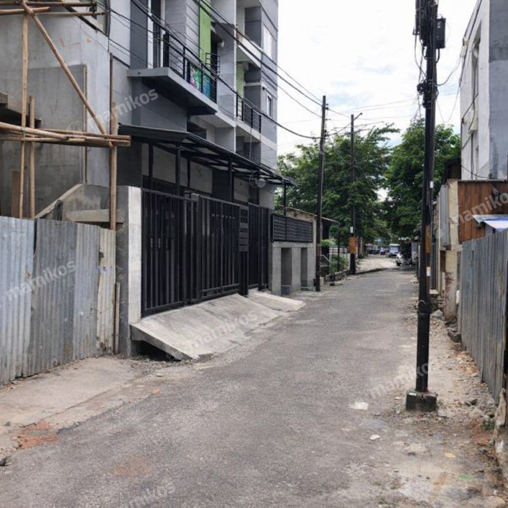 Rumah Sertifikat SHM 3 Kamar Tidur 3 Kamar Mandi Tanjung Duren Jakarta Barat - Photo 3