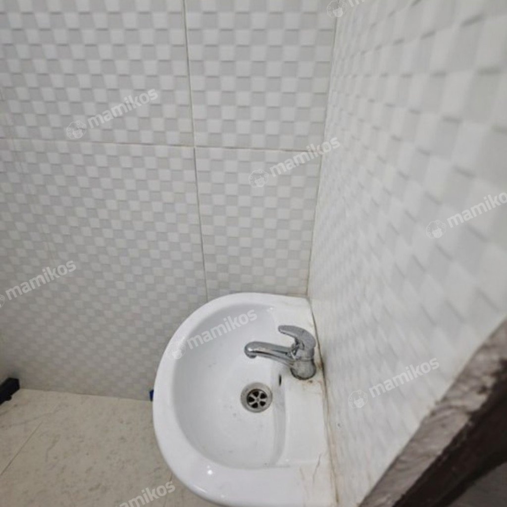 Rumah Sertifikat SHM 3 Kamar Tidur 2 Kamar Mandi Metland Menteng Jakarta Timur - Photo 5