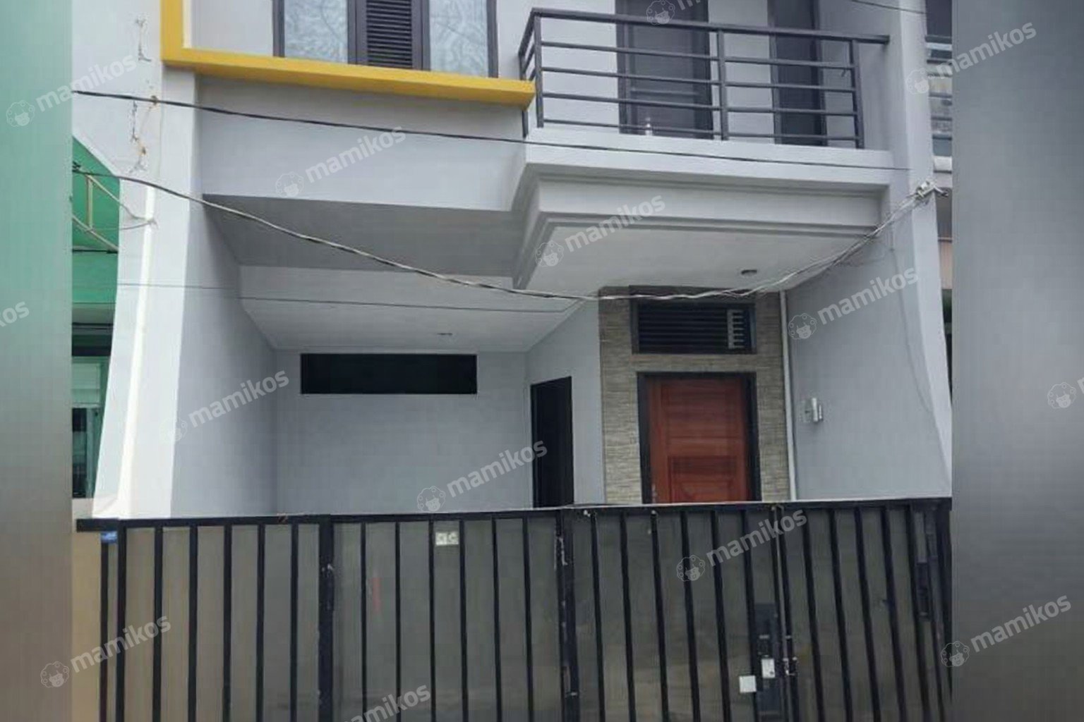 Rumah Sertifikat SHM 4 Kamar Tidur 2 Kamar Mandi Tanjung Duren Jakarta Barat
