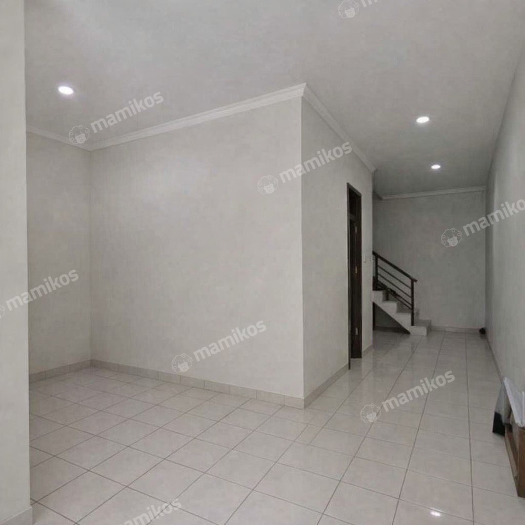 Rumah Sertifikat SHM 4 Kamar Tidur 2 Kamar Mandi Tanjung Duren Jakarta Barat - Photo 5