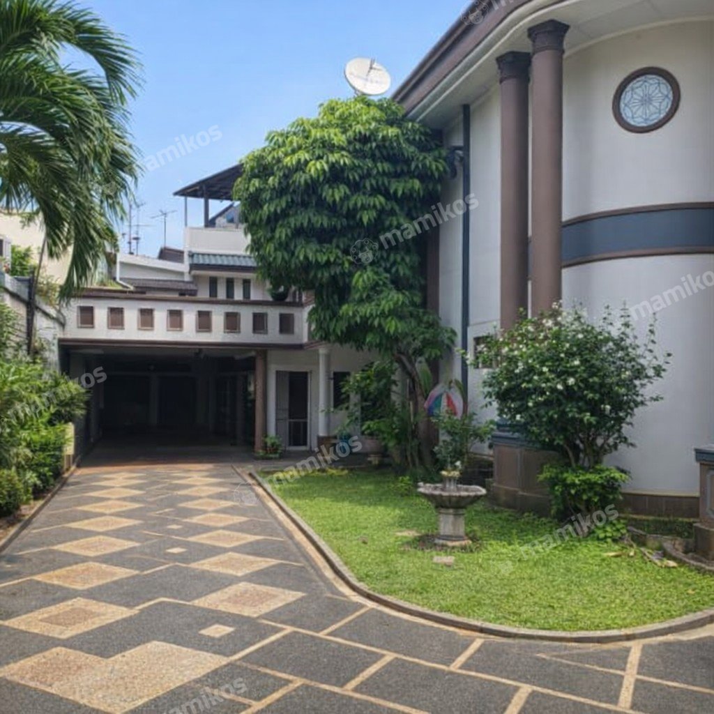 Rumah Sertifikat HGB 5 Kamar Tidur 4 Kamar Mandi Citra Garden Jakarta Barat - Photo 2