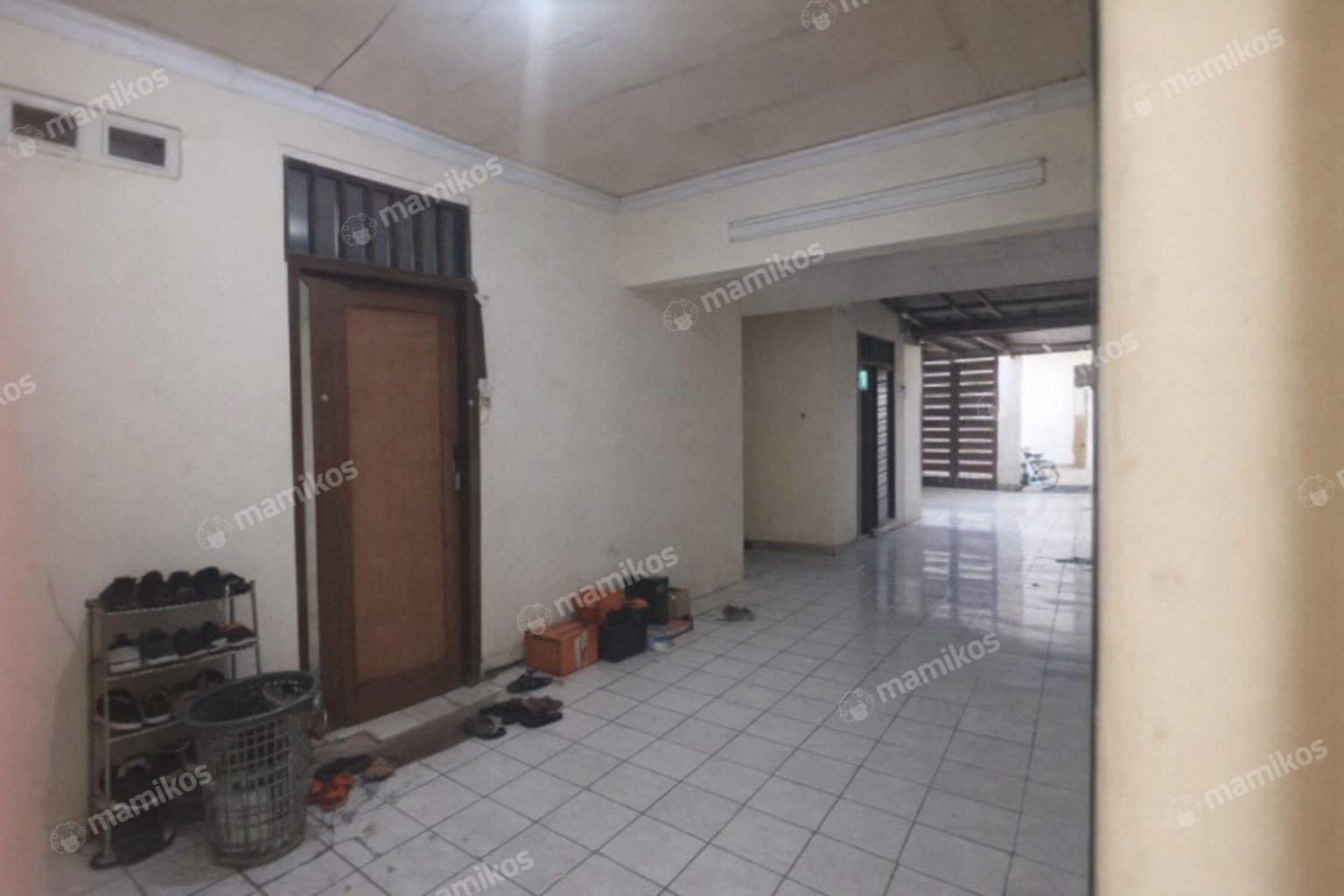 Rumah Sertifikat SHM 7 Kamar Tidur 3 Kamar Mandi Jelambar Jakarta Barat - Photo 4