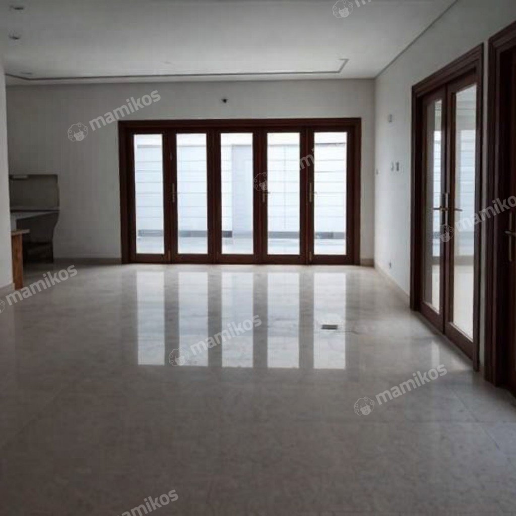 Rumah Sertifikat SHM 7 Kamar Tidur 3 Kamar Mandi Cinere Jakarta Selatan - Photo 3