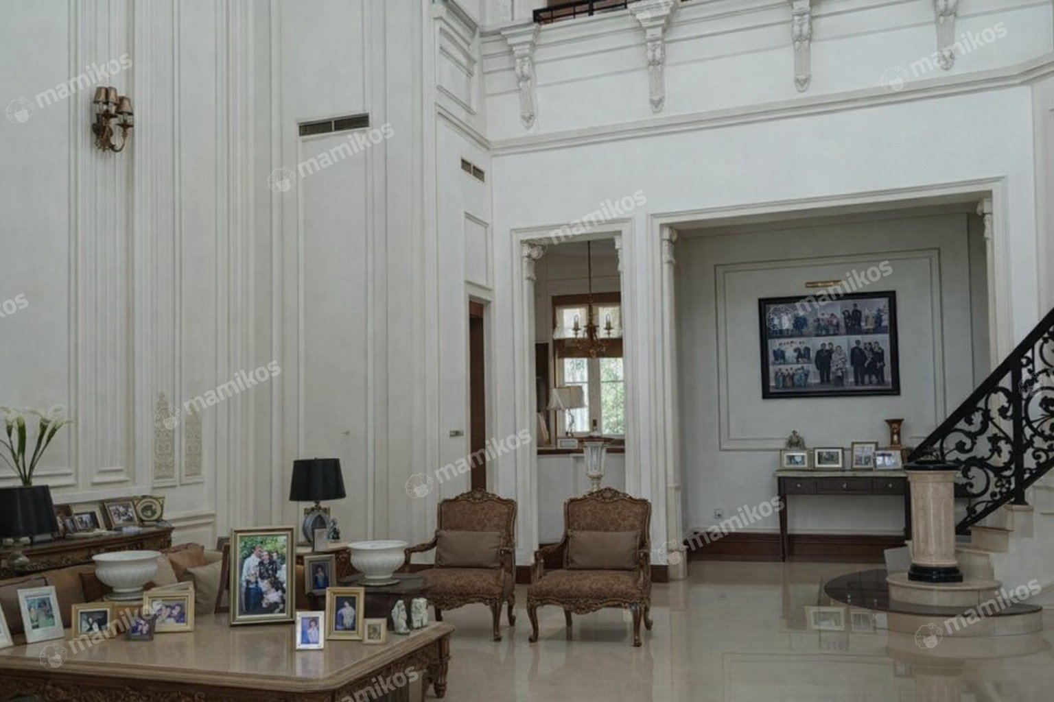 Rumah Sertifikat SHM 6 Kamar Tidur 6 Kamar Mandi Mutiara Kedoya Jakarta Barat