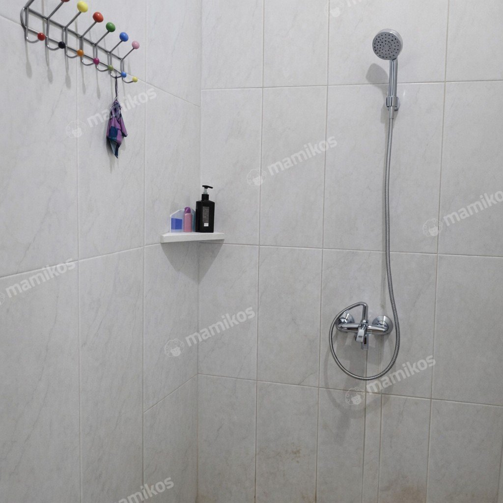 Rumah Sertifikat SHM 2 Kamar Tidur 3 Kamar Mandi Raffles Hills Jakarta Timur - Photo 4
