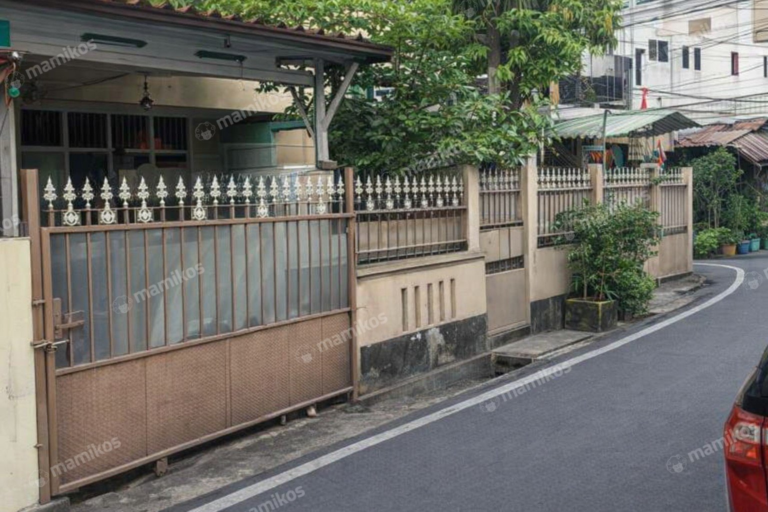Rumah Sertifikat SHM 4 Kamar Tidur 2 Kamar Mandi Palmerah Jakarta Barat