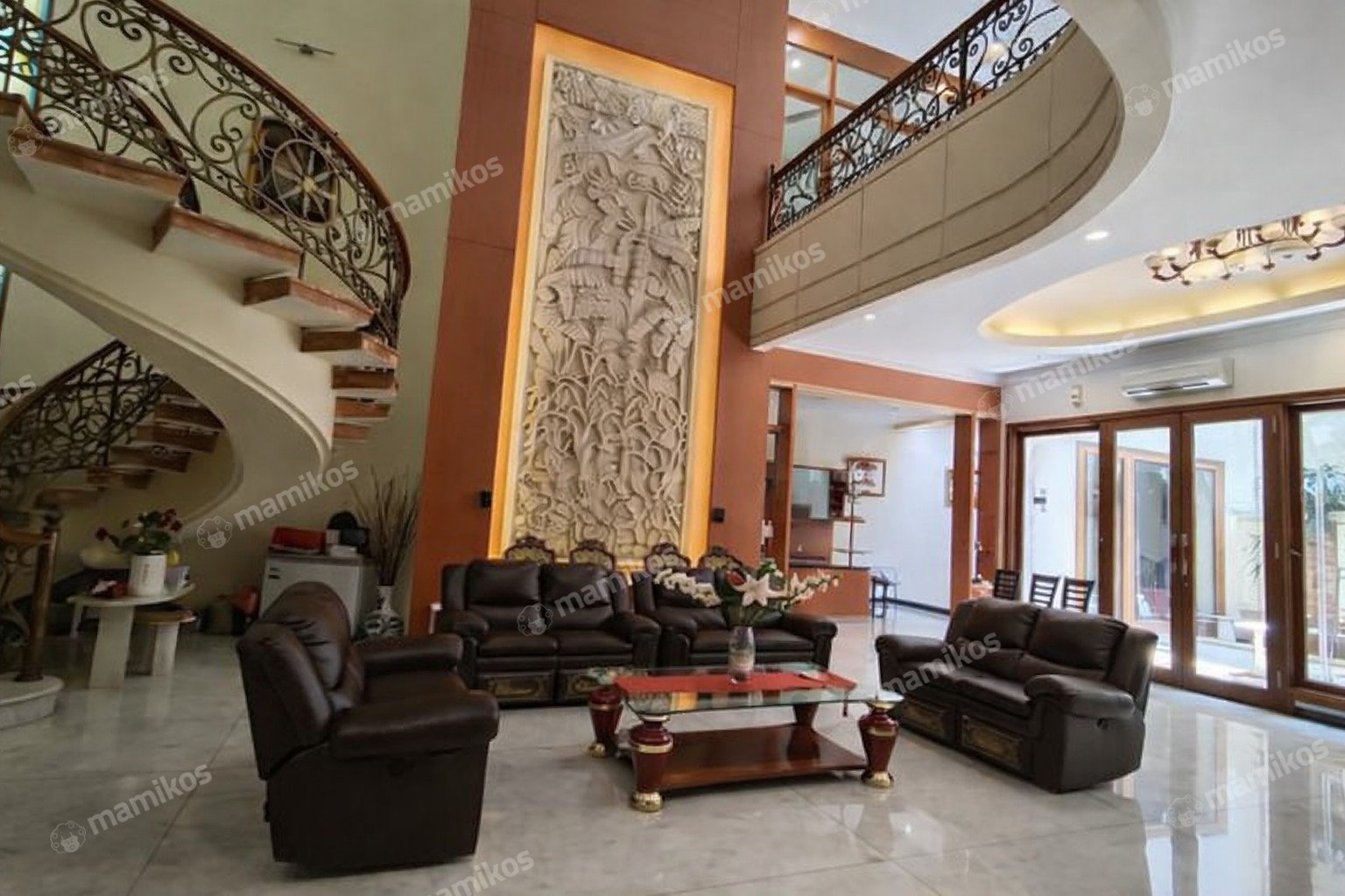 Rumah Sertifikat SHM 5 Kamar Tidur 5 Kamar Mandi Kelapa Gading Jakarta Utara
