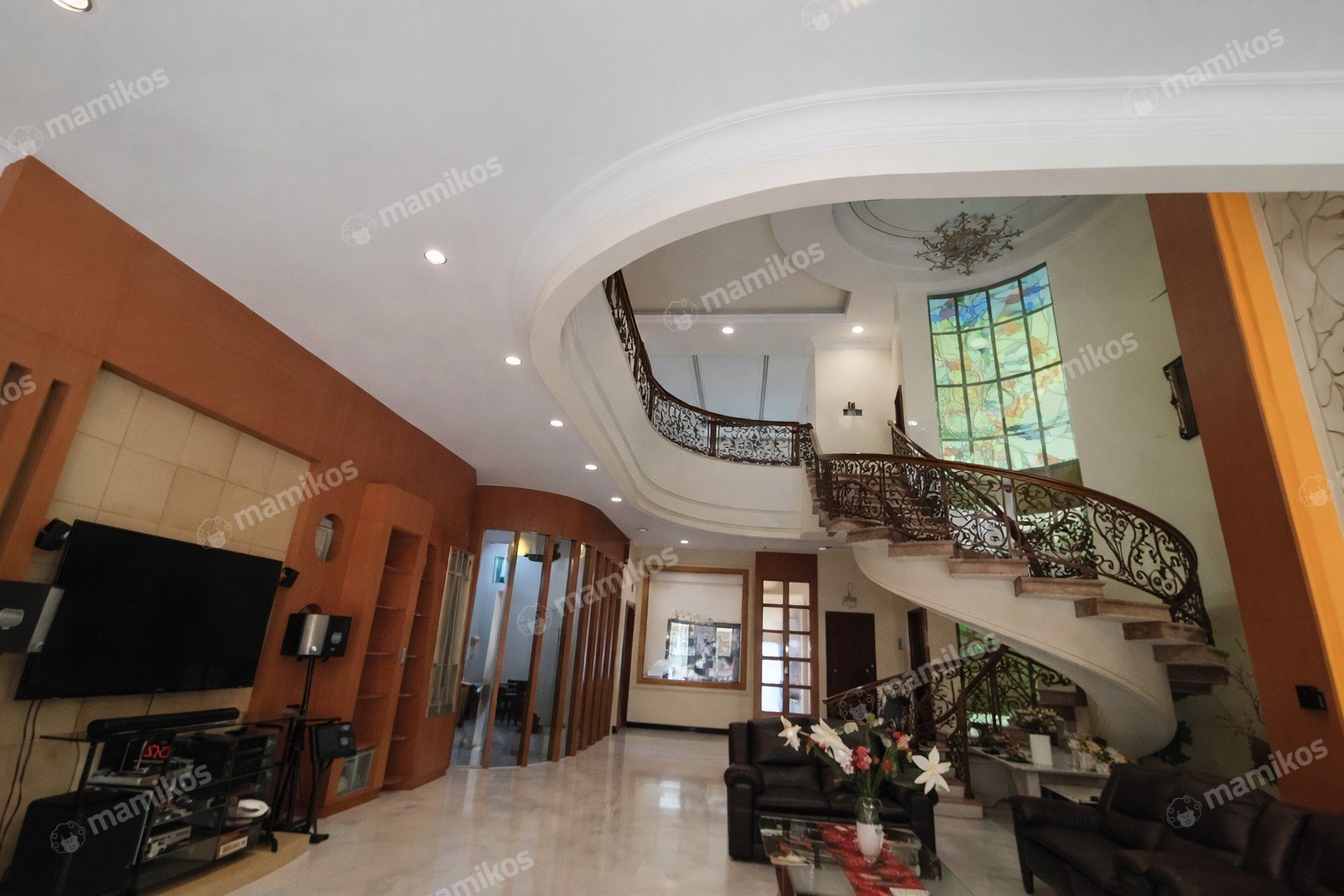 Rumah Sertifikat SHM 5 Kamar Tidur 5 Kamar Mandi Kelapa Gading Jakarta Utara - Photo 4