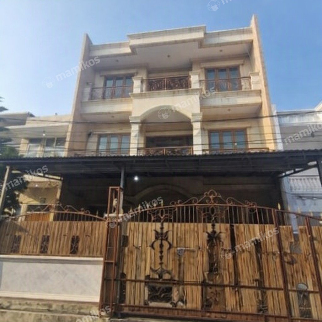 Rumah Sertifikat SHM 4 Kamar Tidur 4 Kamar Mandi Sunter Jakarta Utara
