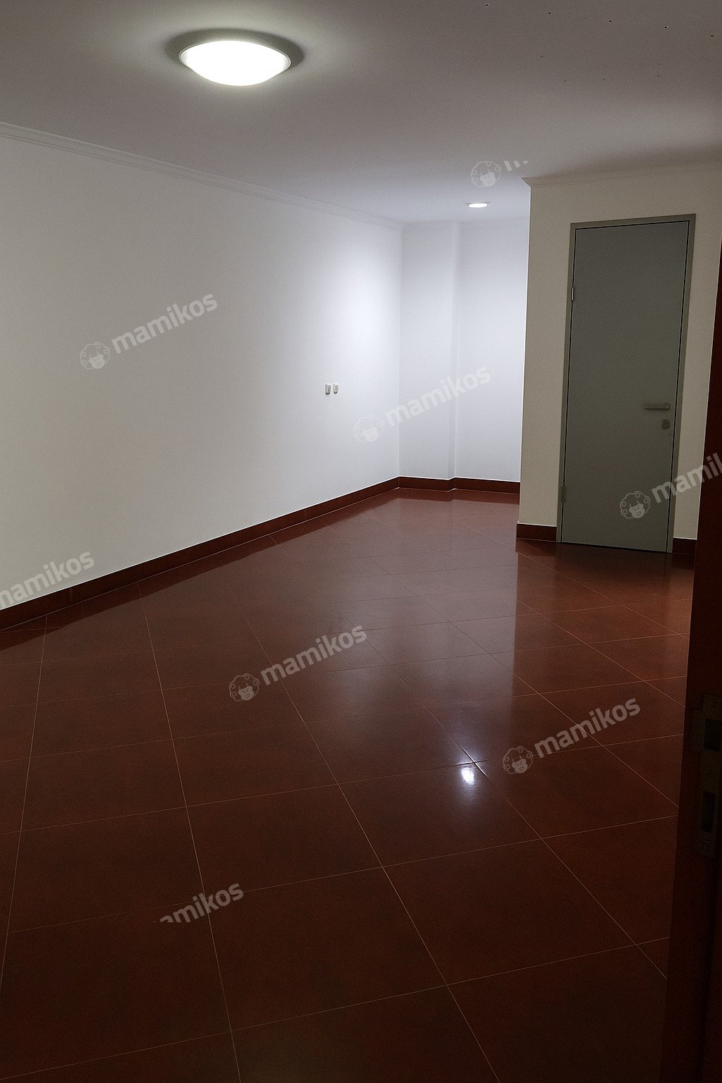 Rumah Sertifikat SHM 4 Kamar Tidur 4 Kamar Mandi Joglo Jakarta Barat - Photo 3