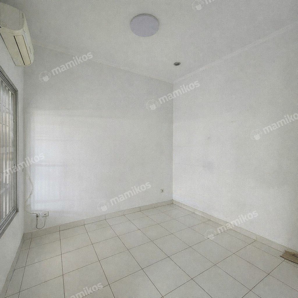 Rumah Sertifikat SHM 3 Kamar Tidur 3 Kamar Mandi Kebayoran Baru Jakarta Selatan - Photo 5