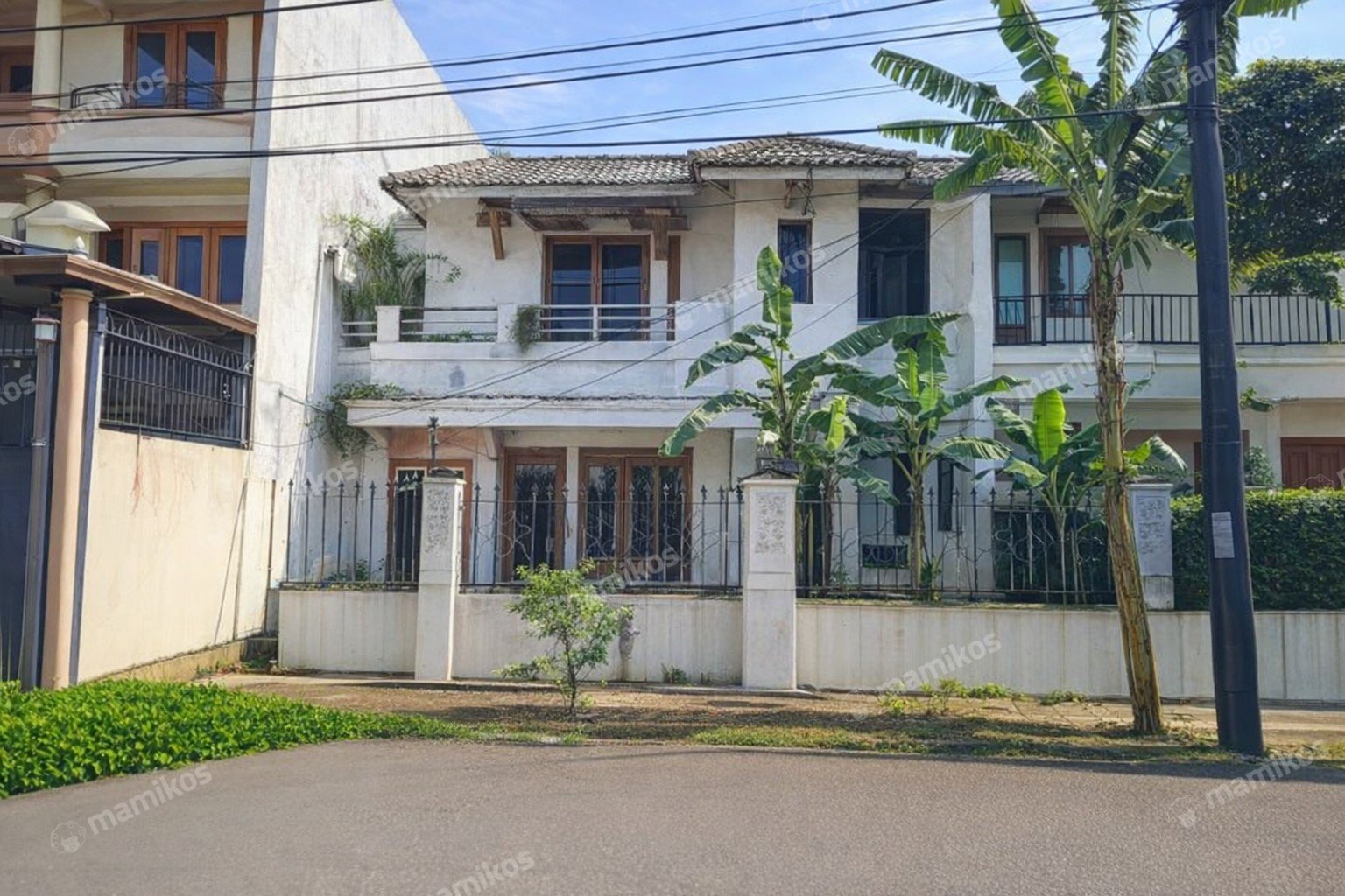 Rumah Sertifikat SHM 4 Kamar Tidur 3 Kamar Mandi Kelapa Gading Jakarta Utara