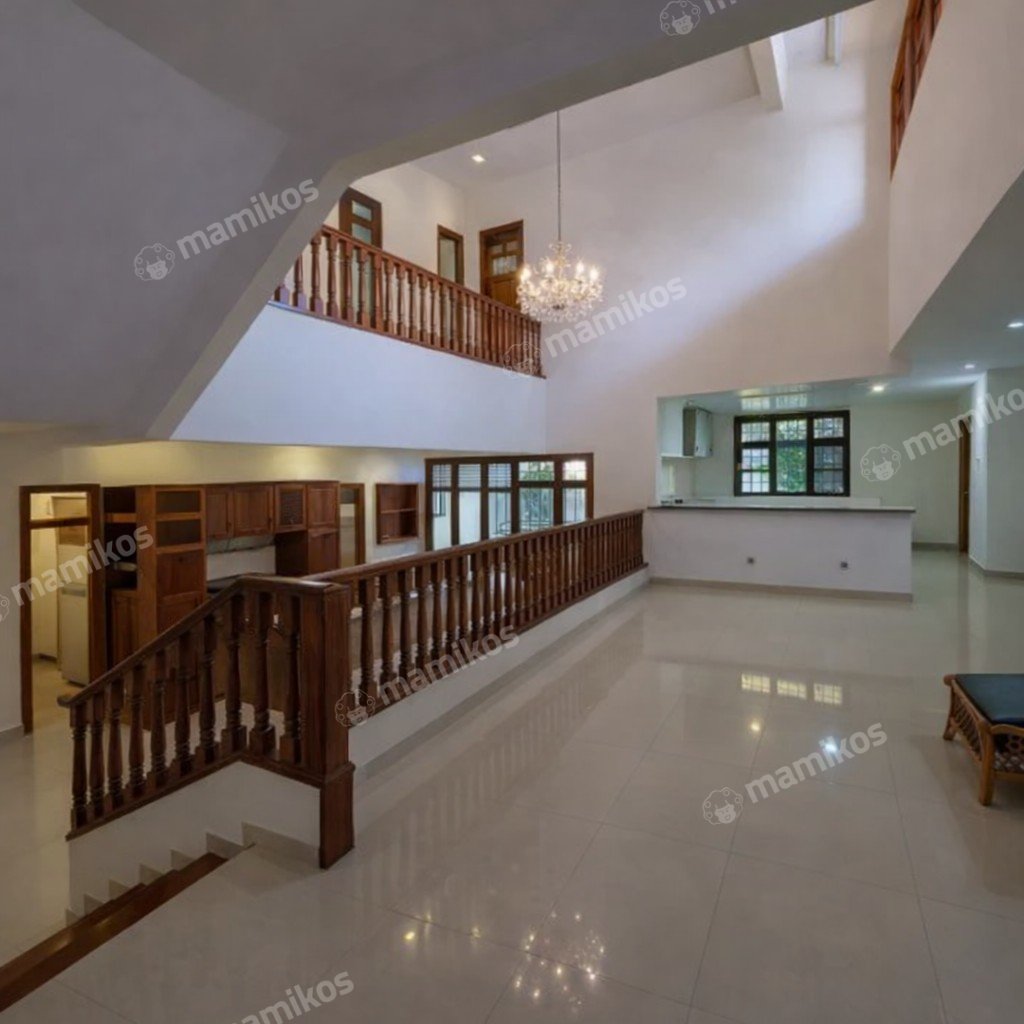 Rumah Sertifikat SHM 4 Kamar Tidur 4 Kamar Mandi Pondok Indah Jakarta Selatan - Photo 5