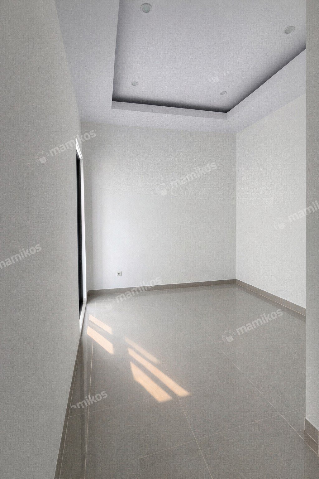 Rumah 4 Kamar Tidur 4 Kamar Mandi 1 Lantai Kembangan Jakarta Barat - Photo 4