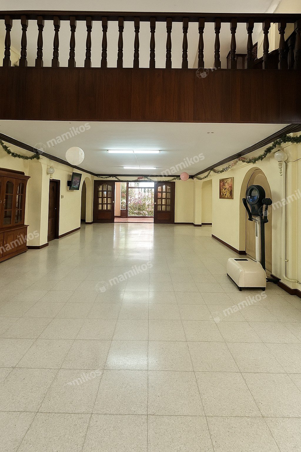 Rumah Sertifikat SHM 5 Kamar Tidur 4 Kamar Mandi Kemang Jakarta Selatan - Photo 3