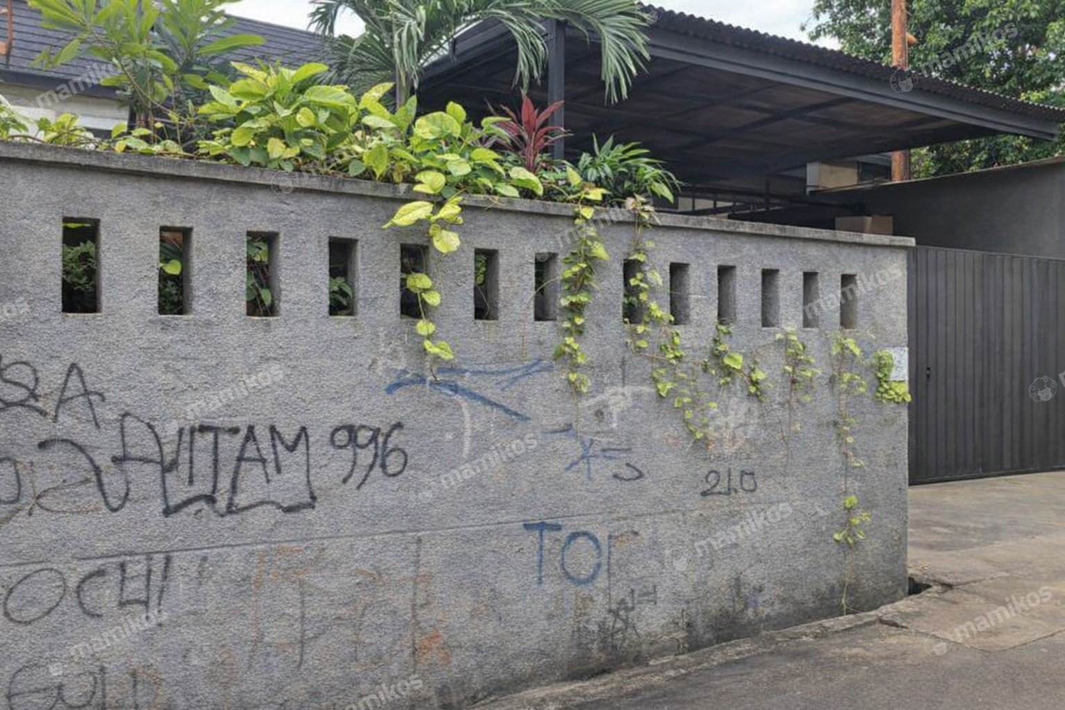 Rumah Sertifikat SHM 3 Kamar Tidur 2 Kamar Mandi Joglo Jakarta Barat - Photo 2