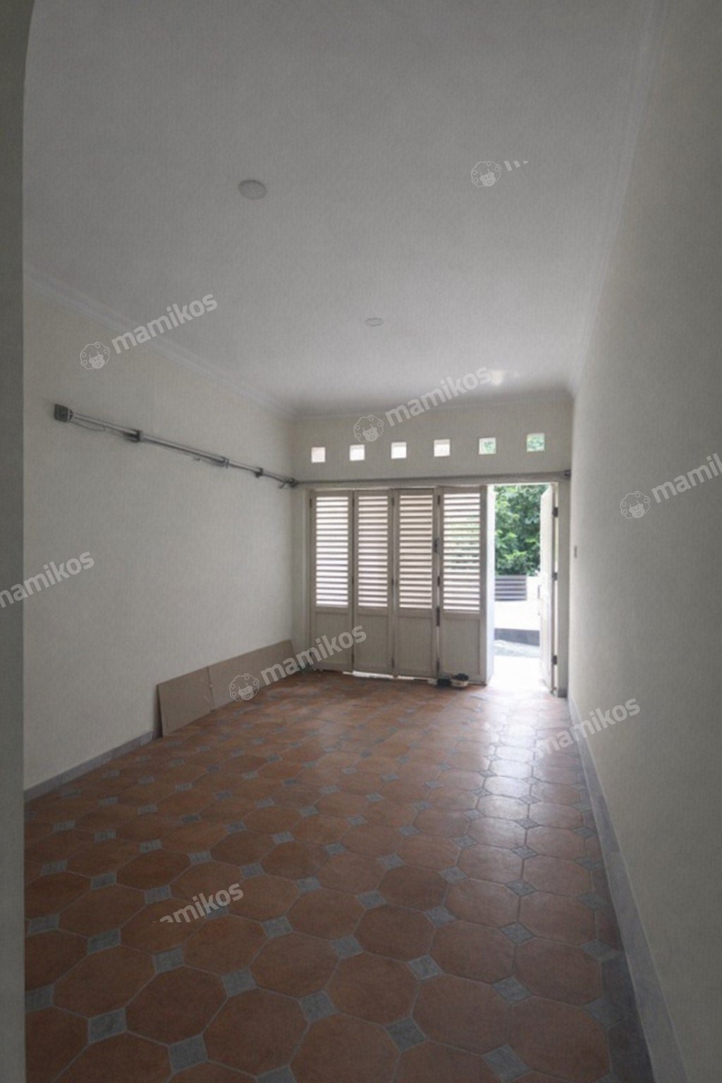Rumah Baru Sertifikat SHM 4 Kamar Tidur Duren Sawit Jakarta Timur - Photo 4