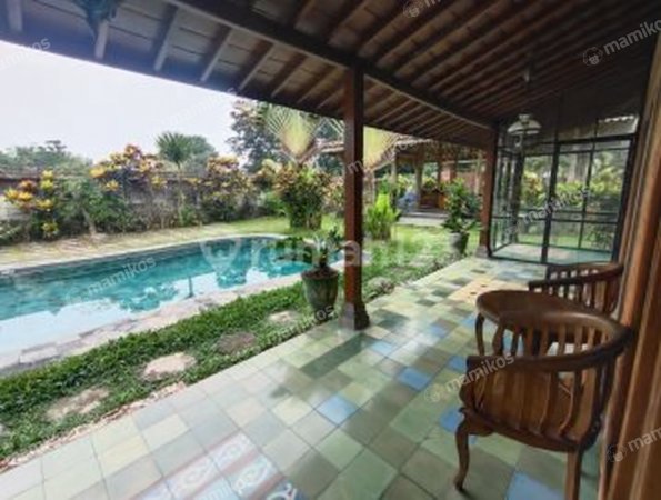 Rumah Sertifikat SHM 4 Kamar Tidur 5 Kamar Mandi Maguwoharjo Yogyakarta - Photo 3