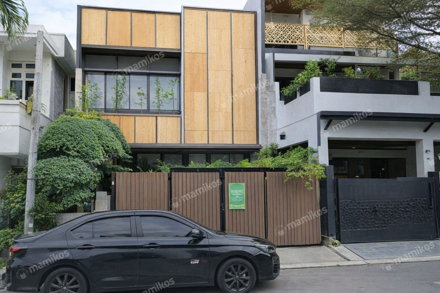 Rumah Sertifikat SHM 4 Kamar Tidur 3 Kamar Mandi Permata Buana Jakarta Barat - Photo 2