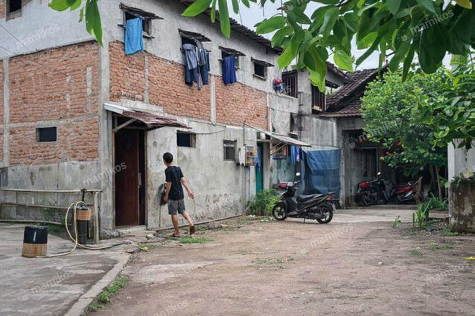 Rumah 21KT 21KM Jembatan Besi Jakarta Barat