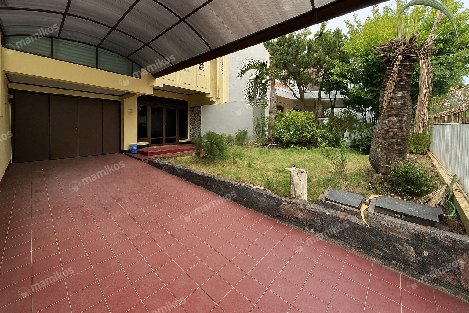 Rumah Sertifikat SHM 4 Kamar Tidur 4 Kamar Mandi Pantai Indah Kapuk Jakarta Utara