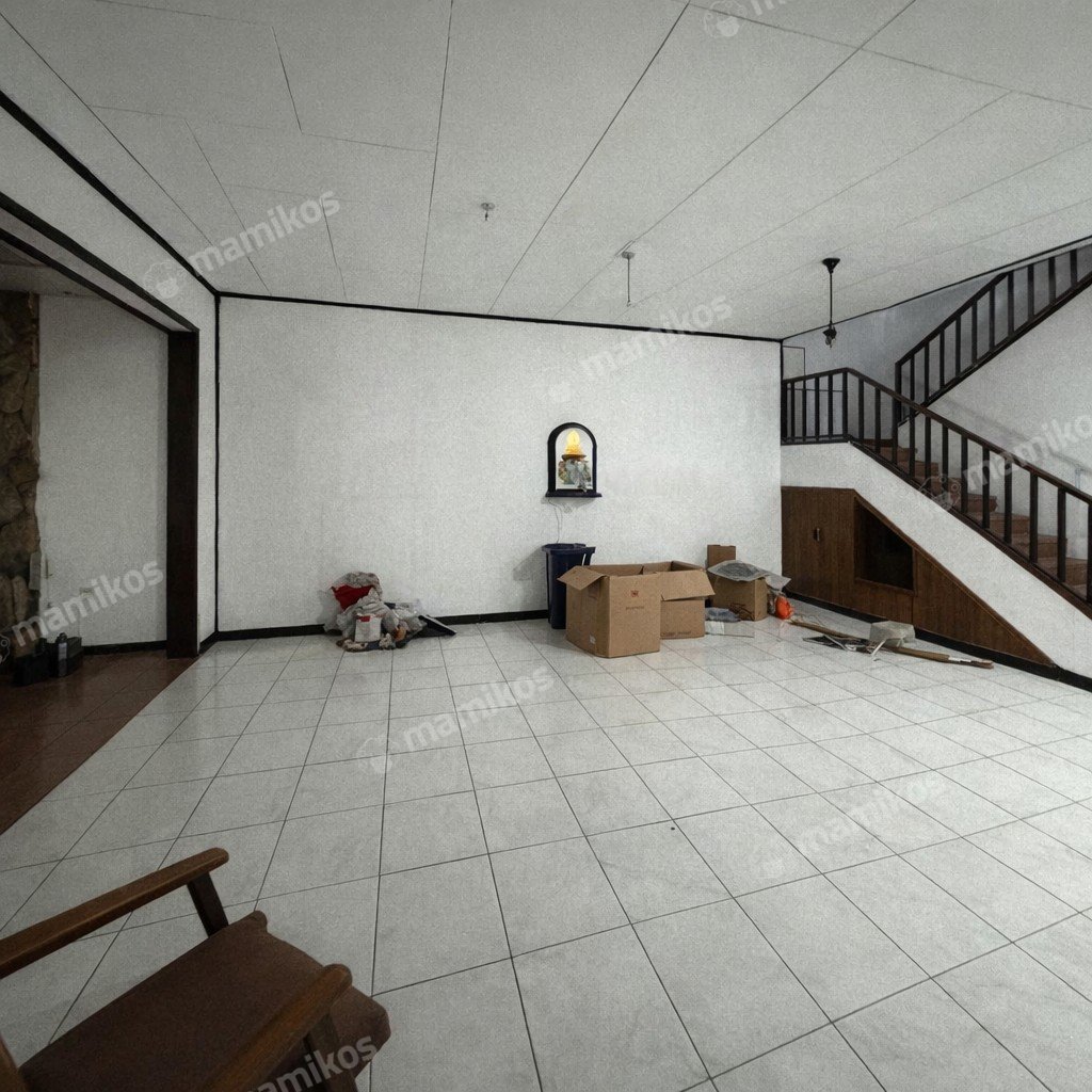 Rumah Sertifikat SHM 4 Kamar Tidur 4 Kamar Mandi Pantai Indah Kapuk Jakarta Utara - Photo 3