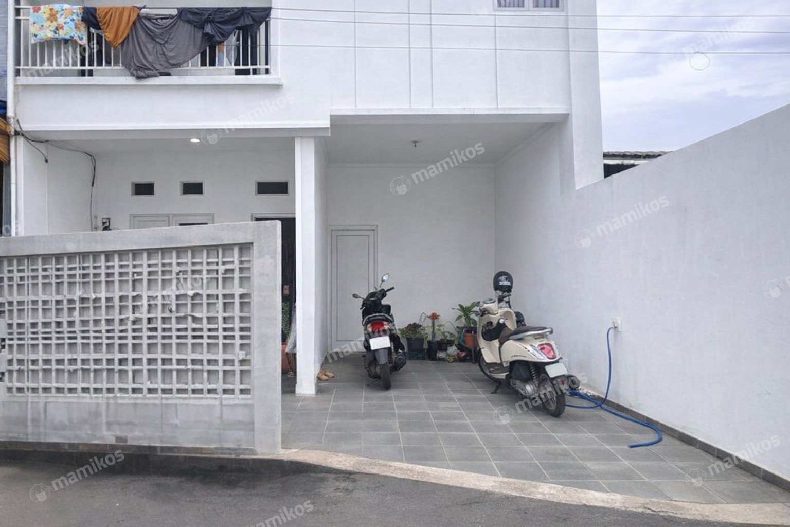 Rumah Sertifikat SHM 3 Kamar Tidur 2 Kamar Mandi Condet Jakarta Timur