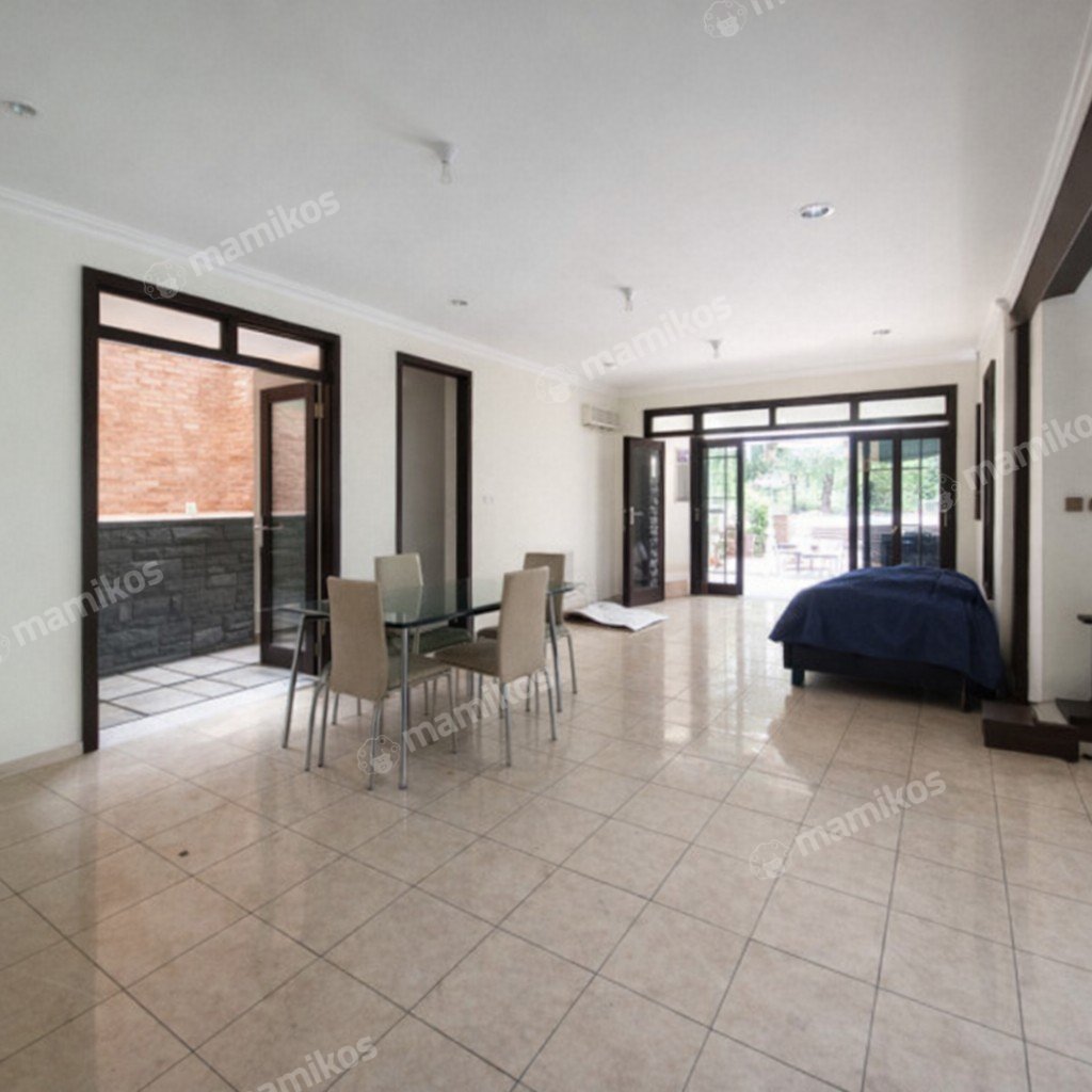 Rumah Sertifikat SHM 4 Kamar Tidur 4 Kamar Mandi Pondok Indah Jakarta Selatan - Photo 3