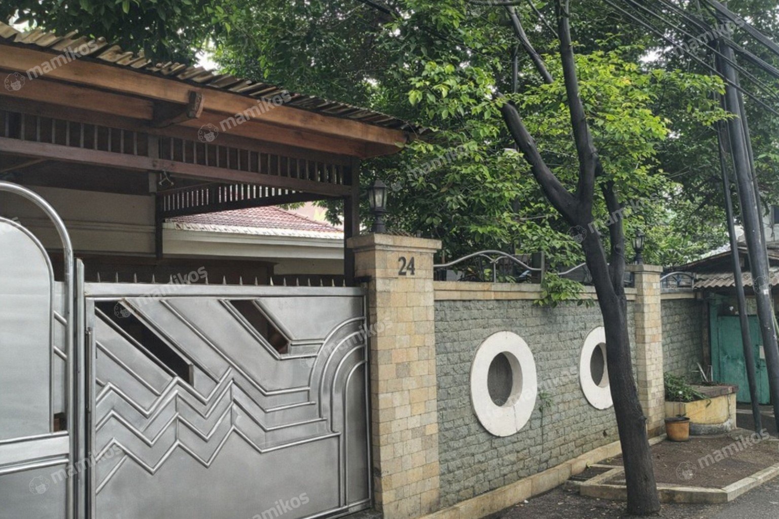Rumah Sertifikat SHM 5 Kamar Tidur 3 Kamar Mandi Rawamangun Jakarta Timur