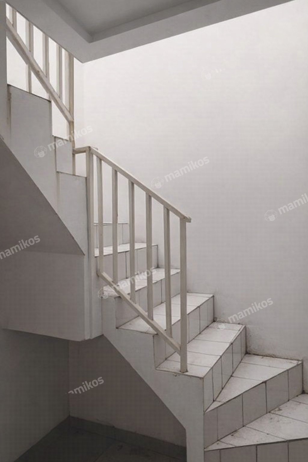 Rumah 3 Kamar Tidur 3 Kamar Mandi 2 Lantai Citra Garden Jakarta Barat - Photo 4