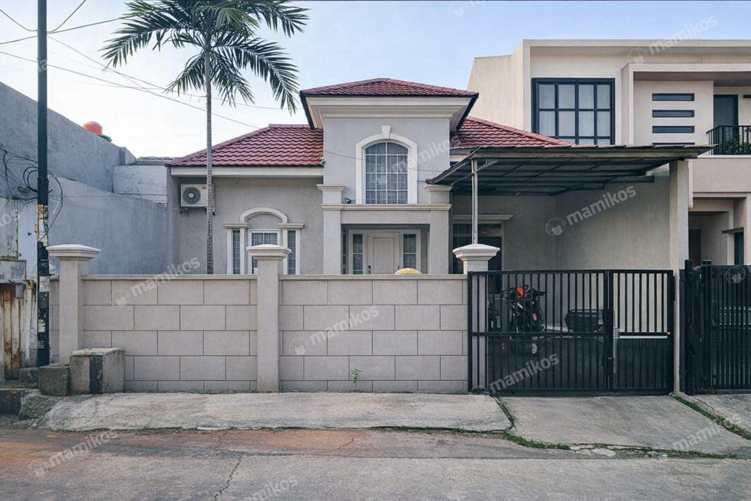 Rumah 3KT 2KM Taman Ratu Jakarta Barat