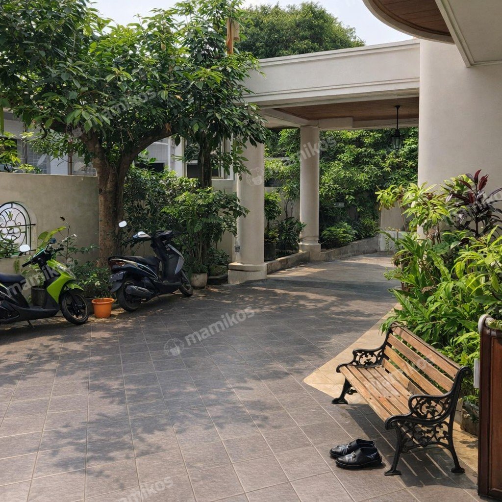Rumah Sertifikat SHM 8 Kamar Tidur 6 Kamar Mandi Cipete Jakarta Selatan - Photo 4