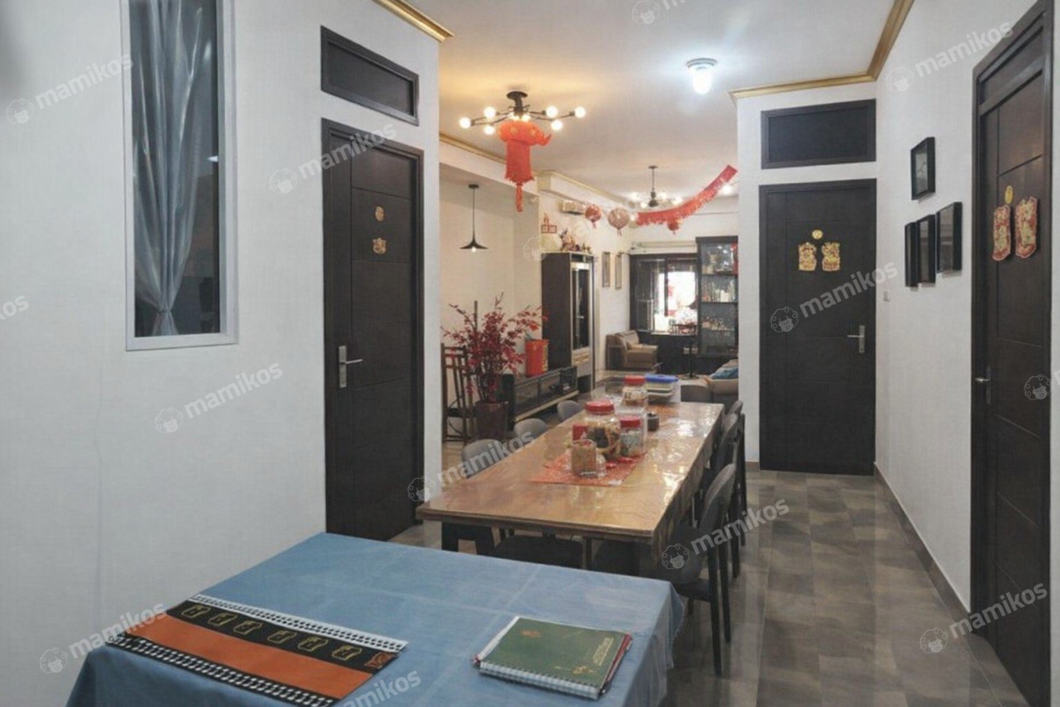 Rumah Sertifikat SHM 6 Kamar Tidur 6 Kamar Mandi Pantai Indah Kapuk Jakarta Utara