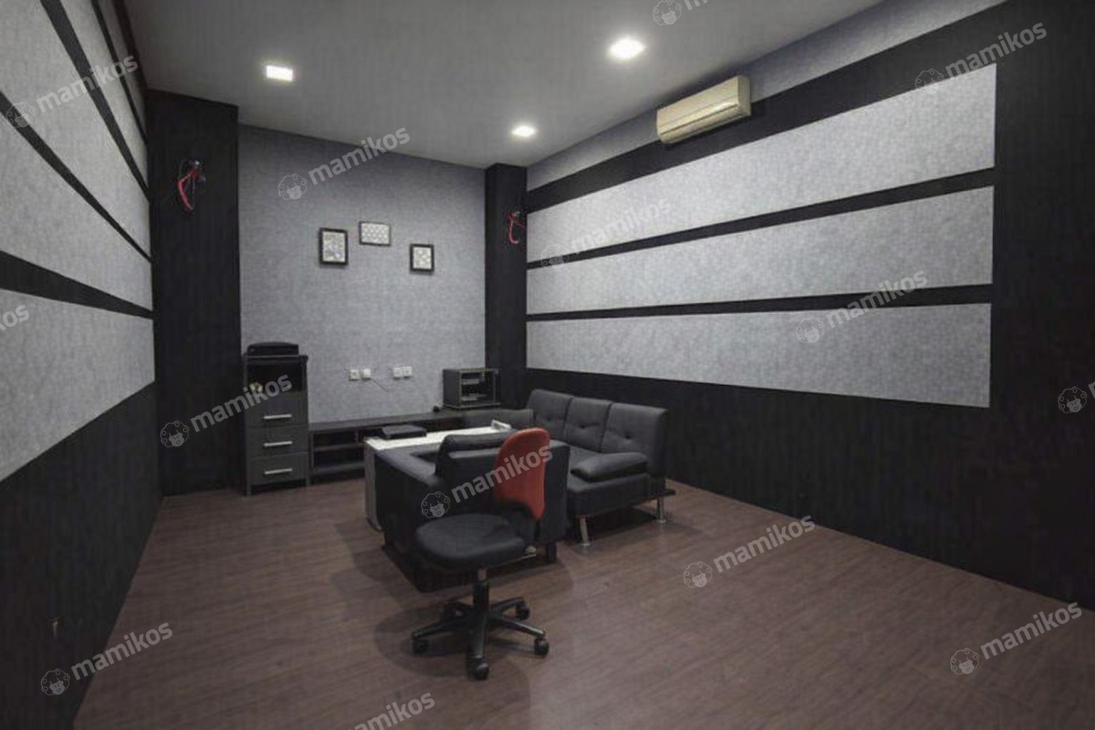 Rumah Sertifikat SHM 6 Kamar Tidur 6 Kamar Mandi Green Ville Jakarta Barat