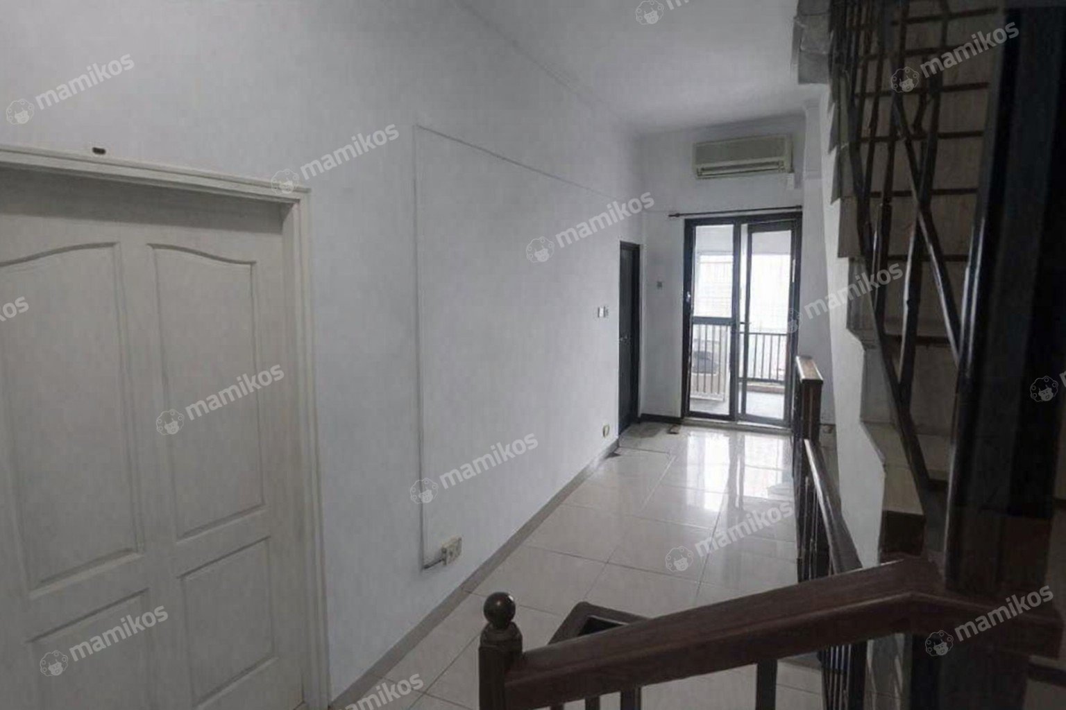 Rumah Sertifikat SHM 7 Kamar Tidur 6 Kamar Mandi Sunter Jakarta Utara - Photo 2