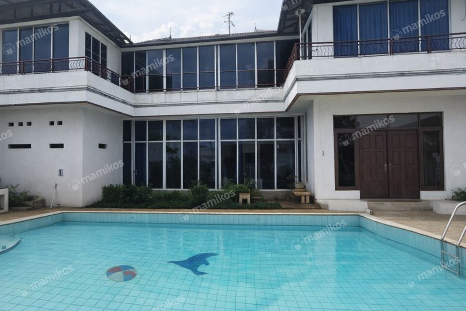 Rumah Sertifikat SHM 11 Kamar Tidur 11 Kamar Mandi Cipayung Jakarta Timur