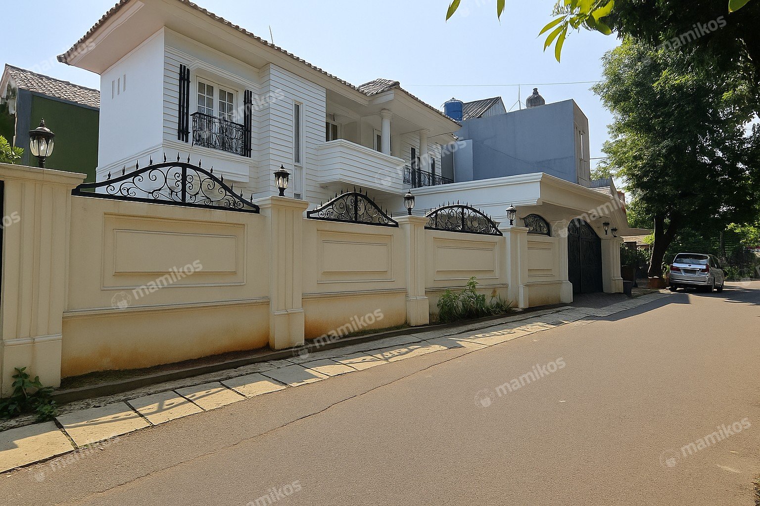Rumah Sertifikat SHM 5 Kamar Tidur 5 Kamar Mandi Cipayung Jakarta Timur