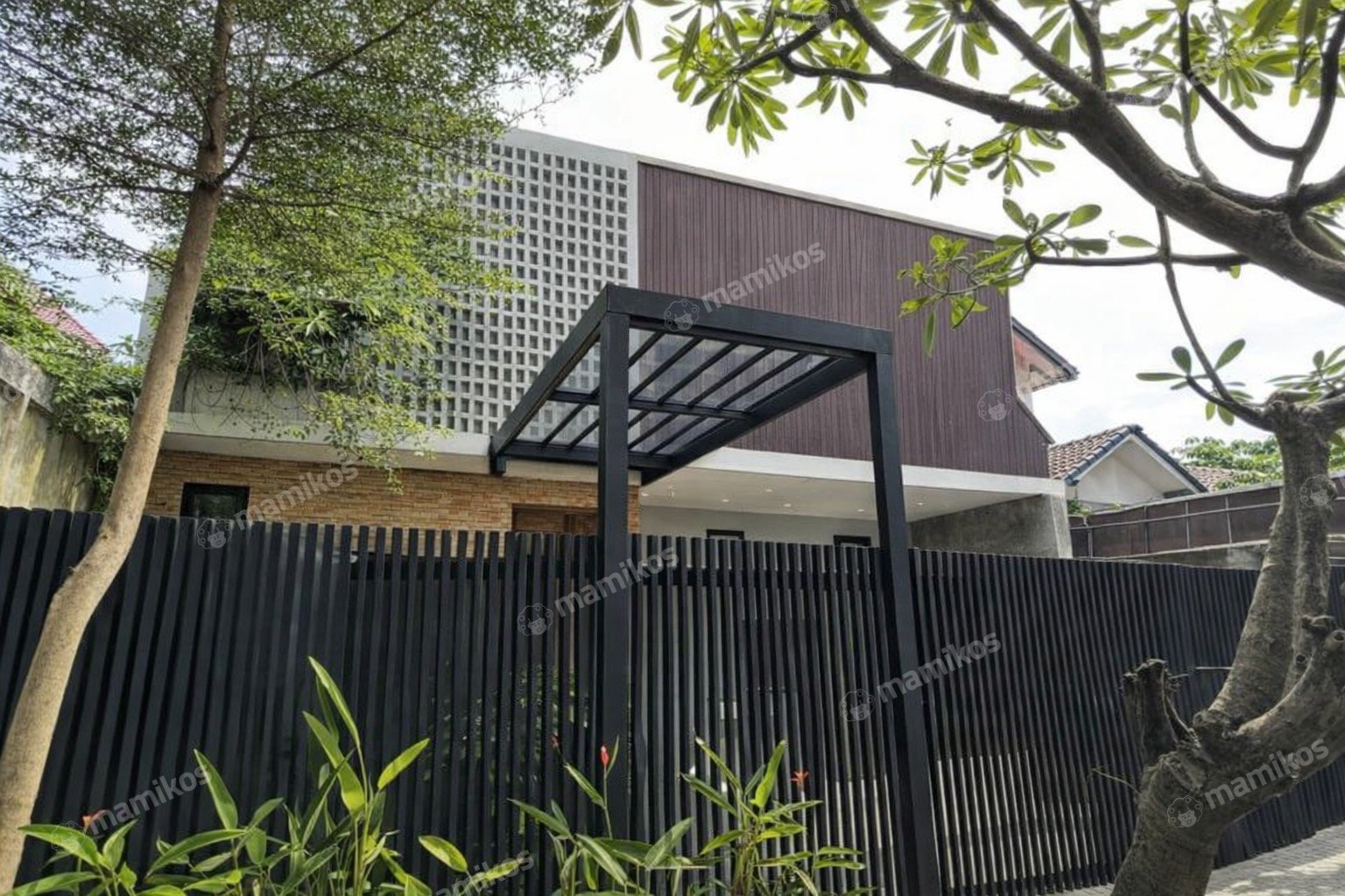 Rumah Sertifikat SHM 3 Kamar Tidur 4 Kamar Mandi Lebak Bulus Jakarta Selatan