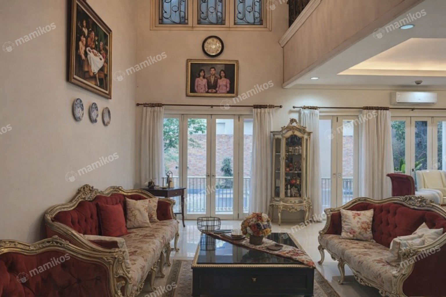 Rumah Sertifikat SHM 6 Kamar Tidur 5 Kamar Mandi Raffles Hills Jakarta Timur