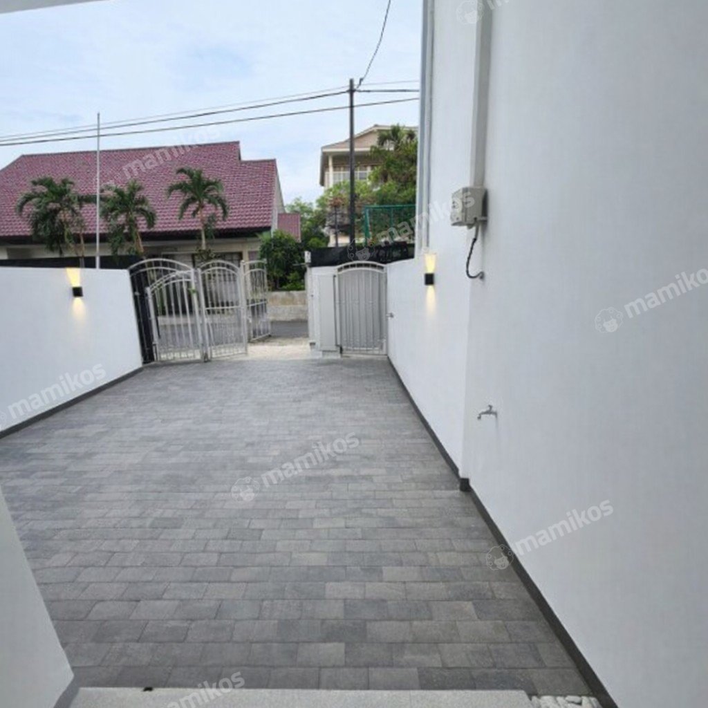 Rumah Sertifikat SHM 4 Kamar Tidur 3 Kamar Mandi Joglo Jakarta Barat - Photo 4