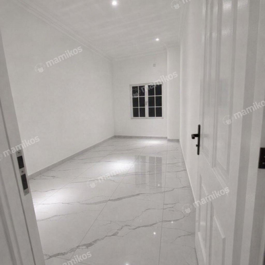 Rumah 3 Kamar Tidur 3 Kamar Mandi 2 Lantai Joglo Jakarta Barat - Photo 3
