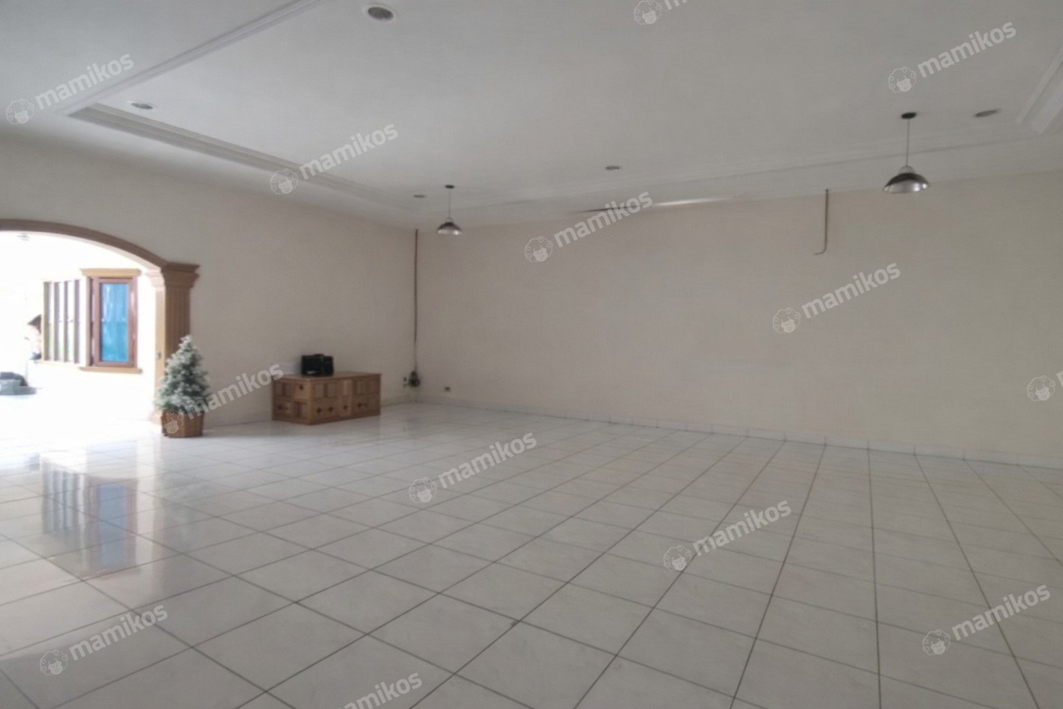 Rumah Sertifikat SHM 4 Kamar Tidur 4 Kamar Mandi Pantai Indah Kapuk Jakarta Utara - Photo 3