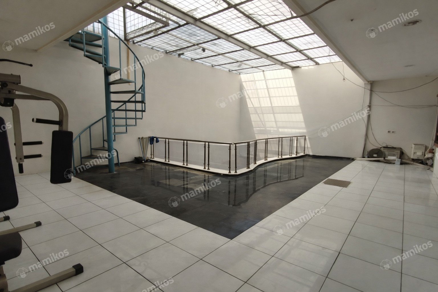 Rumah Sertifikat SHM 4 Kamar Tidur 4 Kamar Mandi Pantai Indah Kapuk Jakarta Utara - Photo 5