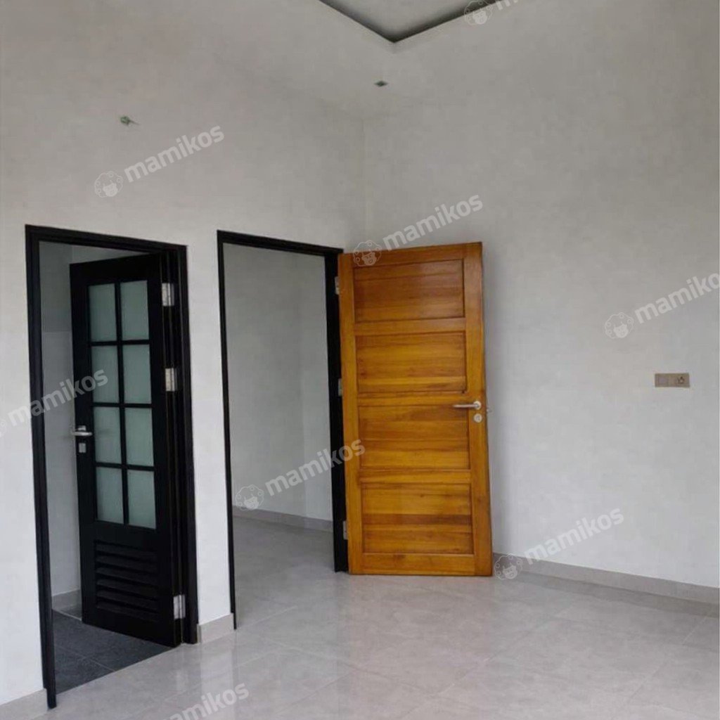 Rumah Sertifikat SHM 3 Kamar Tidur 3 Kamar Mandi Rawamangun Jakarta Timur - Photo 4