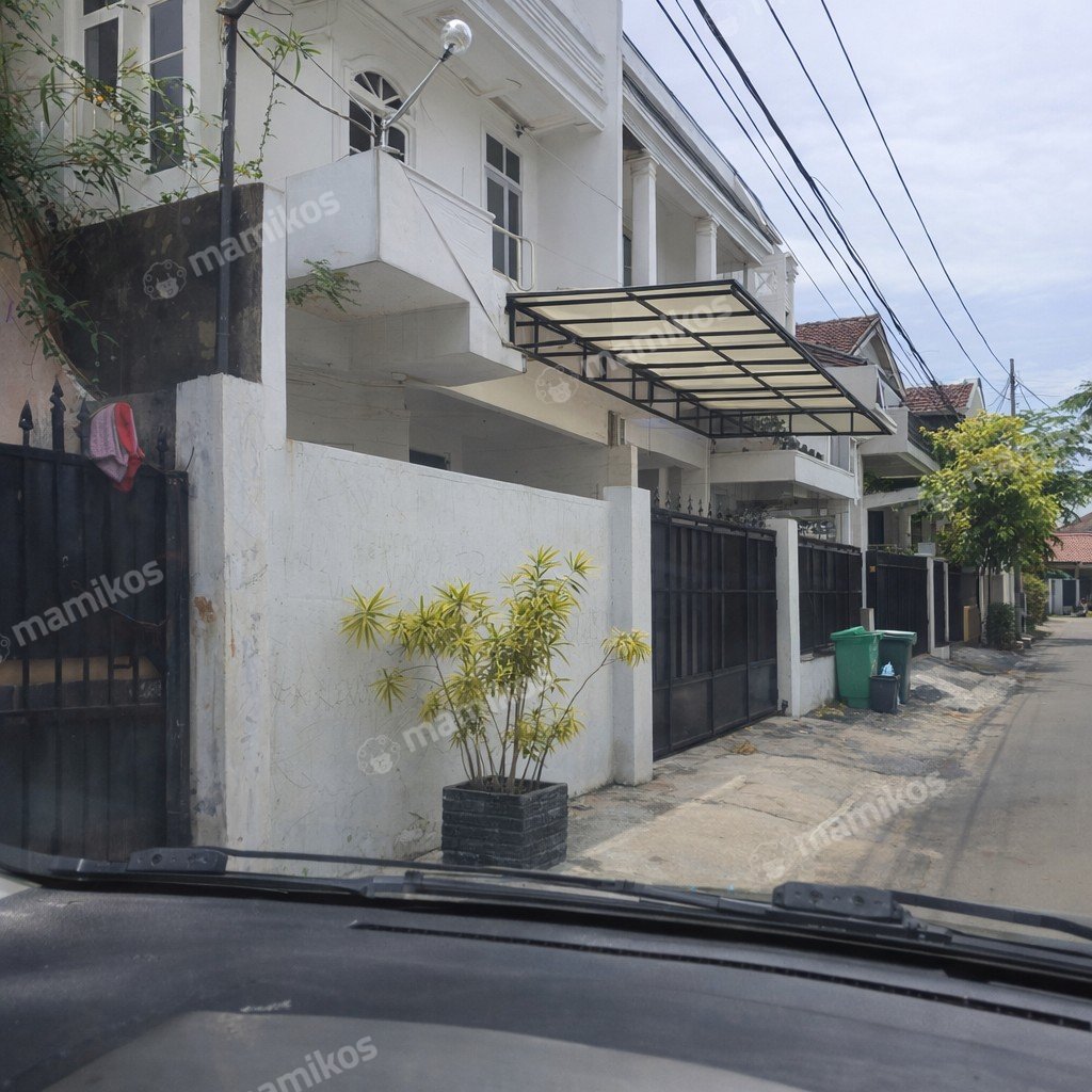 Rumah Sertifikat SHM 4 Kamar Tidur 2 Kamar Mandi Kayu Putih Jakarta Timur
