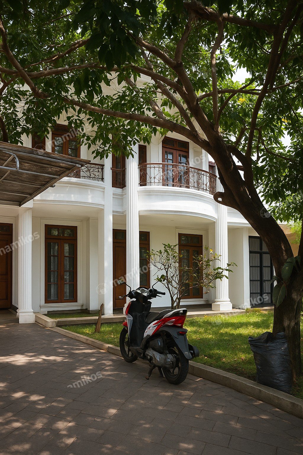 Rumah 3 Kamar Tidur 4 Kamar Mandi 2 Lantai Ragunan Jakarta Selatan - Photo 2