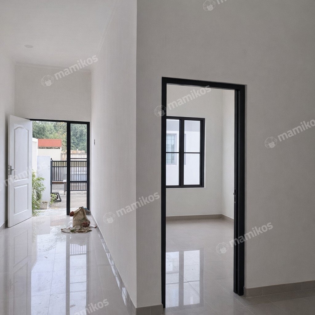 Rumah Sertifikat SHM 3 Kamar Tidur 3 Kamar Mandi Green garden Jakarta Barat - Photo 2