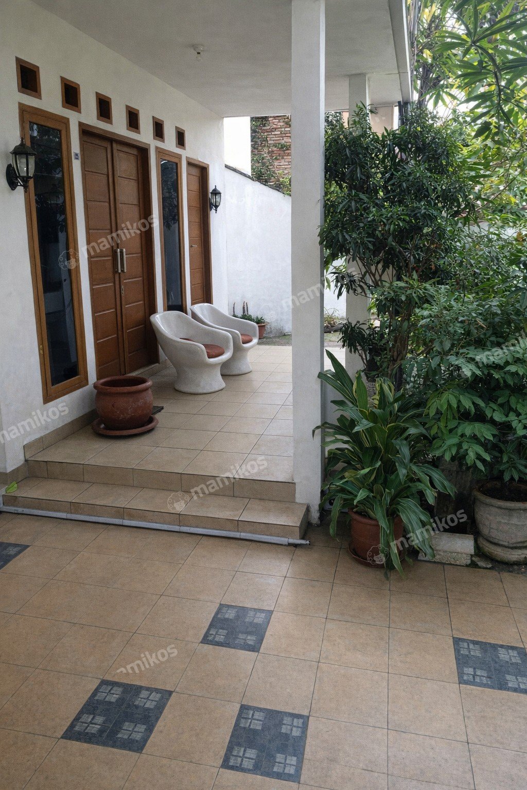 Rumah Sertifikat SHM 4 Kamar Tidur 3 Kamar Mandi Duren Sawit Jakarta Timur - Photo 2