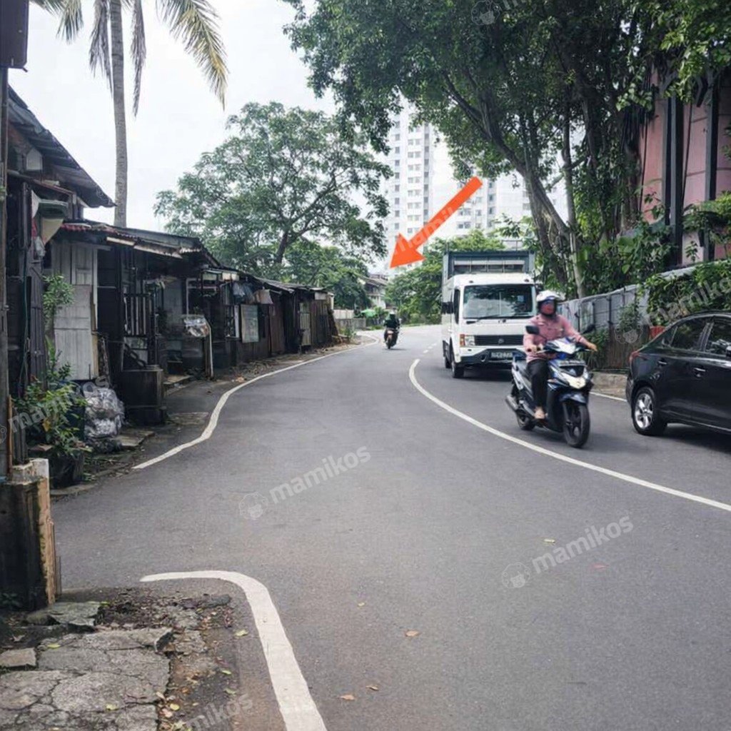 Rumah Sertifikat HGB 3 Kamar Tidur 2 Kamar Mandi Ragunan Jakarta Selatan - Photo 3
